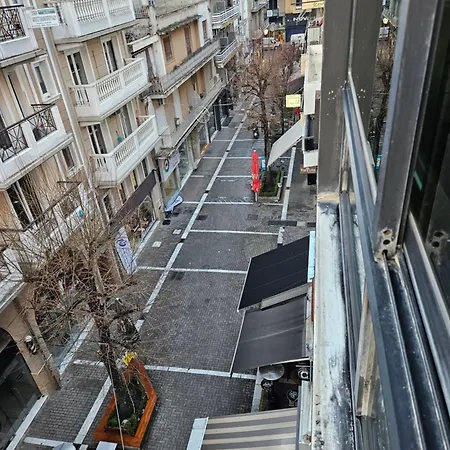 公寓 Patroklou 拉里萨